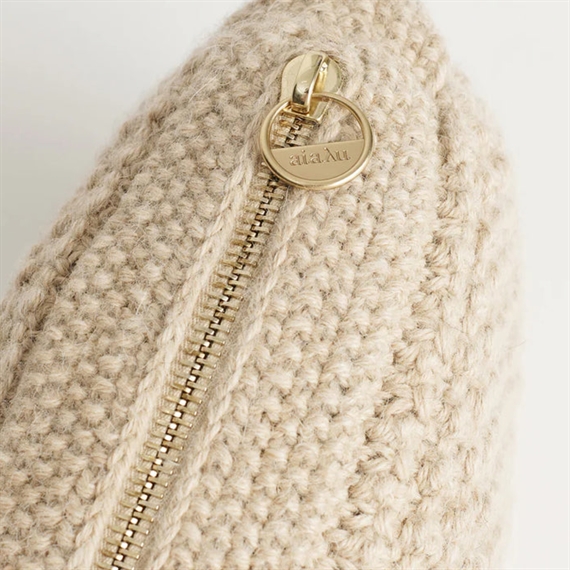 Aiayu Helen Chain Classic Clutch, Wheat